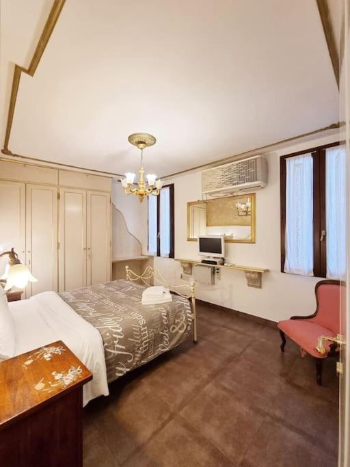 Ca'Briani Luxury - Behind S.Mark Square البندقية المظهر الخارجي الصورة